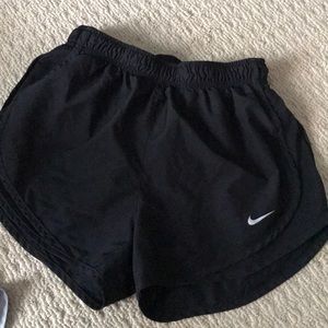 Nike running short